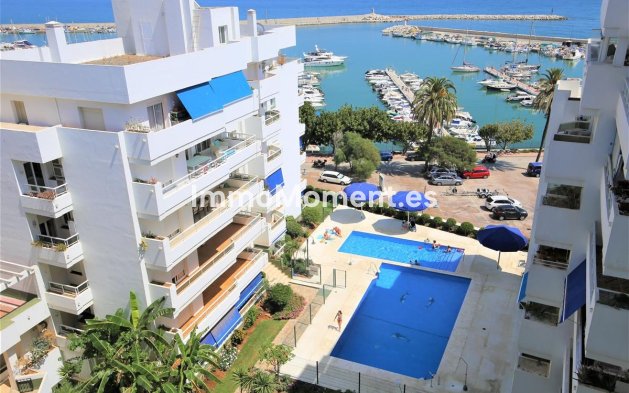 Revente - Appartement - Estepona  - Estepona Centro