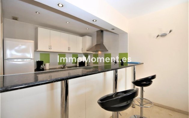 Wiederverkauf - Wohnung - Estepona  - Estepona Centro