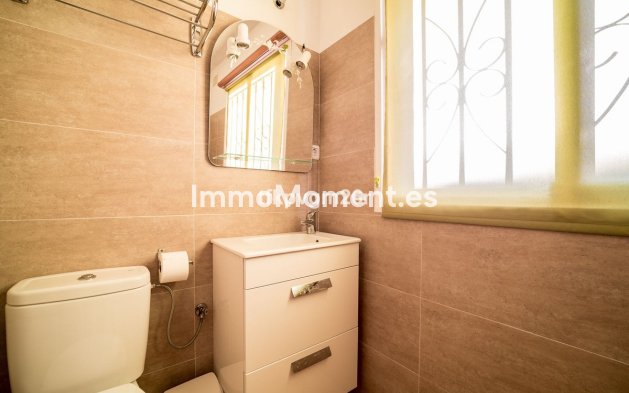 Bestaande woning - Villa - Estepona  - Estepona Centro