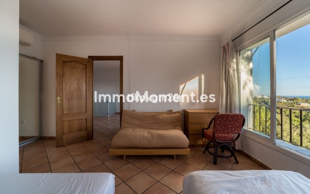 Bestaande woning - Villa - Estepona  - Estepona Centro