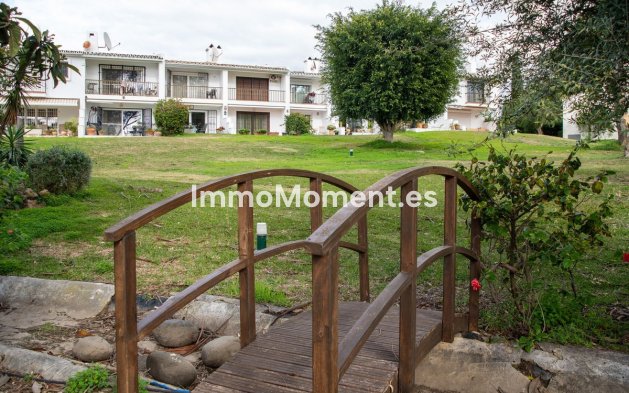 Wiederverkauf - Reihenhaus - Estepona  - Atalaya