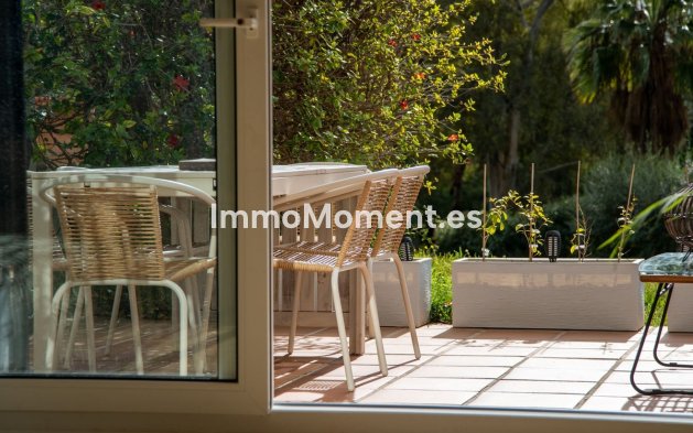 Wiederverkauf - Reihenhaus - Estepona  - Atalaya