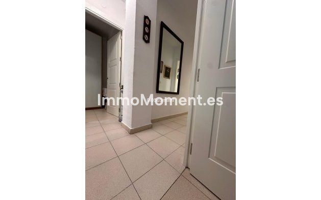 Reventa - Apartamento - Málaga - Victoria Eugenia