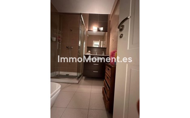 Reventa - Apartamento - Málaga - Victoria Eugenia