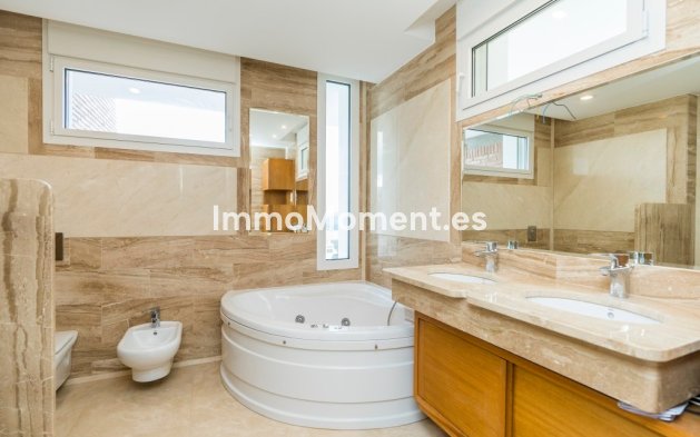 Reventa - Villa - Marbella - La Mairena