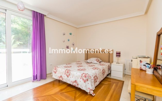 Reventa - Villa - Marbella - La Mairena