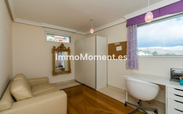 Reventa - Villa - Marbella - La Mairena