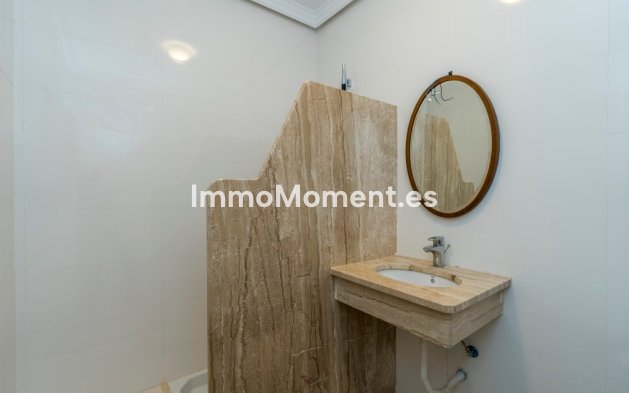 Reventa - Villa - Marbella - La Mairena