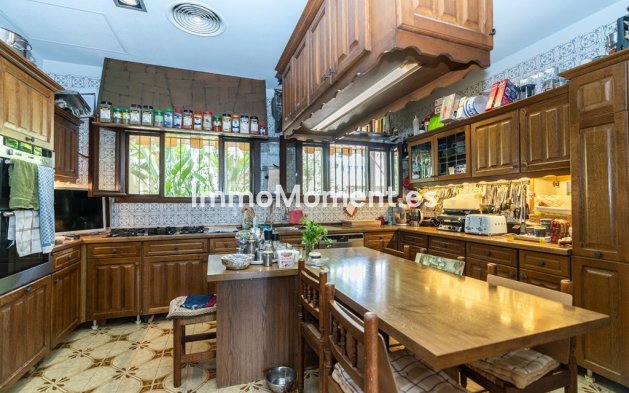 Revente - Villa - Marbella - Marbesa