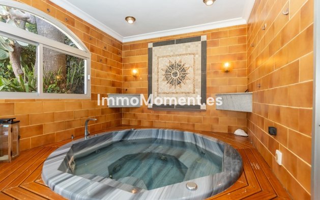 Revente - Villa - Marbella - Marbesa