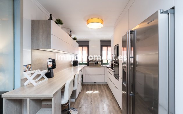 Revente - Appartement - Marbella - Elviria