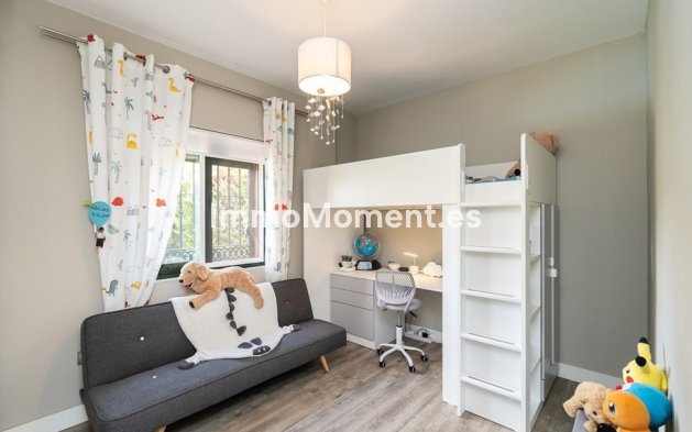 Revente - Appartement - Marbella - Elviria