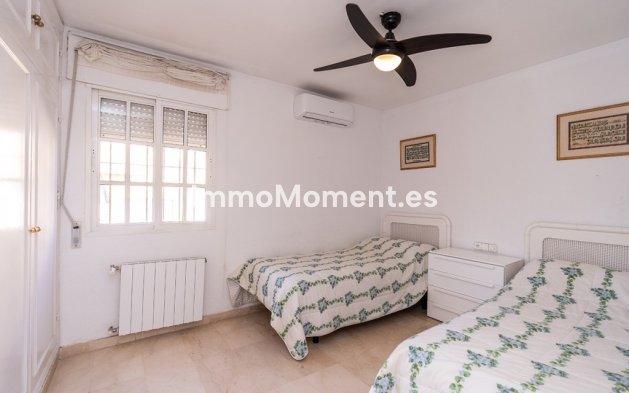 Revente - Villa - Marbella - Costabella