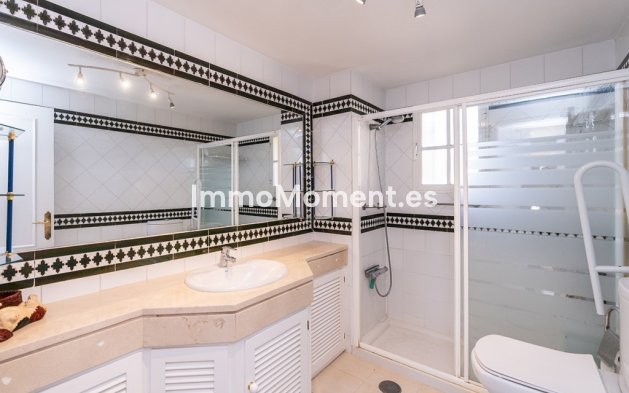 Revente - Villa - Marbella - Costabella