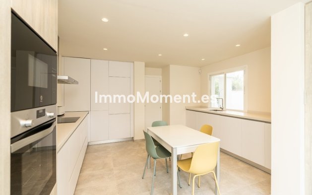 Wiederverkauf - Villa - Marbella - Marbesa