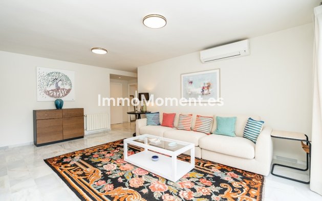 Wiederverkauf - Villa - Marbella - Marbesa