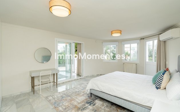 Wiederverkauf - Villa - Marbella - Marbesa