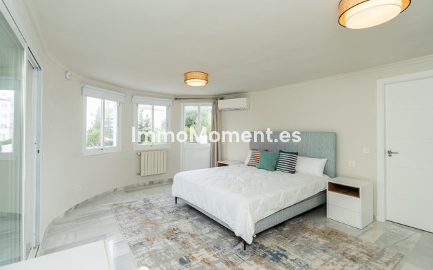 Wiederverkauf - Villa - Marbella - Marbesa