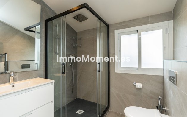 Wiederverkauf - Villa - Marbella - Marbesa