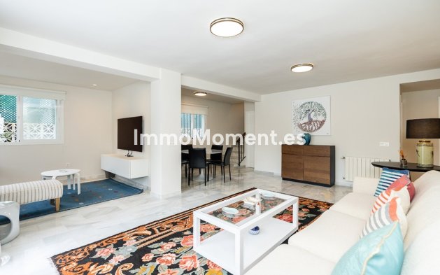 Wiederverkauf - Villa - Marbella - Marbesa