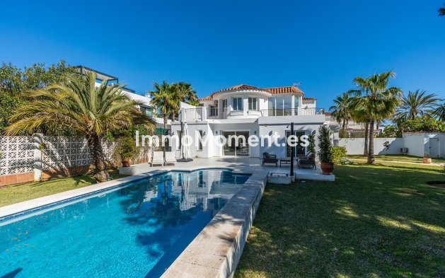 Wiederverkauf - Villa - Marbella - Marbesa