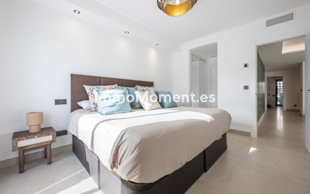 Wiederverkauf - Wohnung - Marbella - Nueva Andalucía