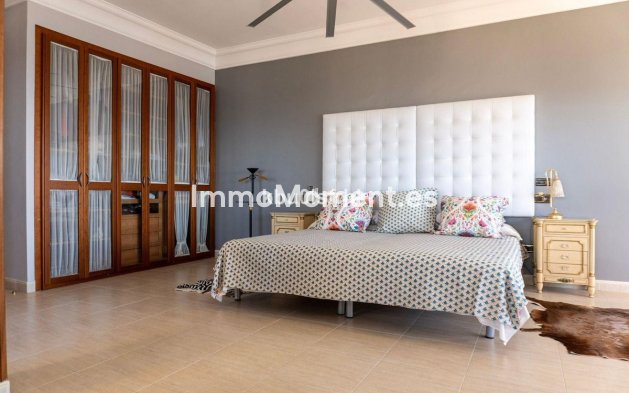 Resale - Apartment - Benidorm - Benidorm Centro