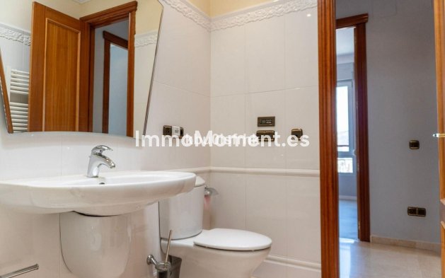 Resale - Apartment - Benidorm - Benidorm Centro