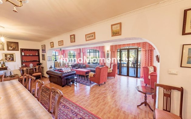 Wiederverkauf - Villa - La Nucía - La Nucia Centro