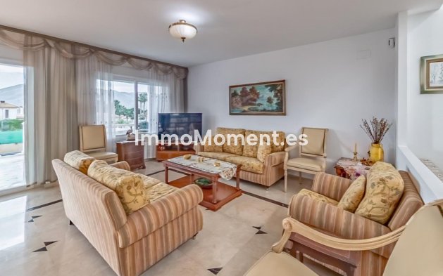 Resale - Detached villa - Alfaz del Pi - L'Alfás del Pi Centro
