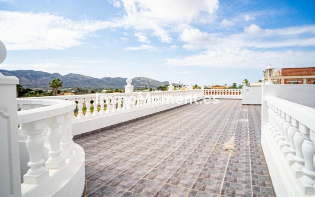 Resale - Detached villa - Alfaz del Pi - L'Alfás del Pi Centro