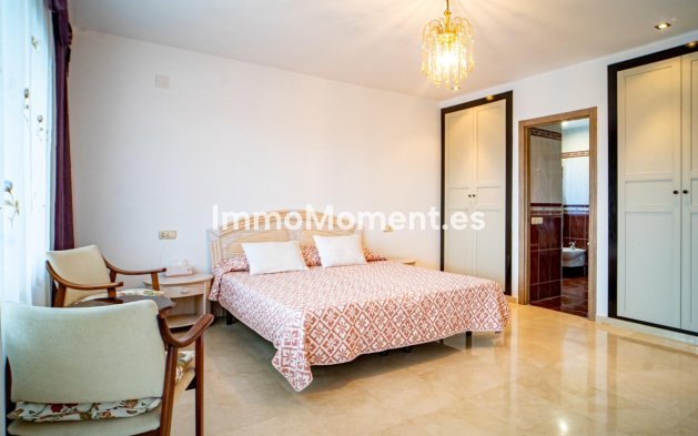 Resale - Detached villa - Alfaz del Pi - L'Alfás del Pi Centro