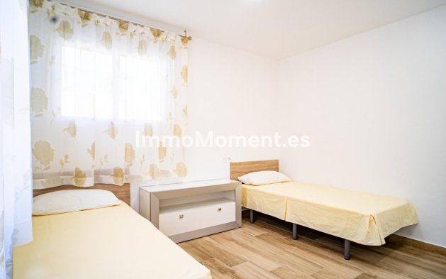 Resale - Detached villa - Alfaz del Pi - L'Alfás del Pi Centro