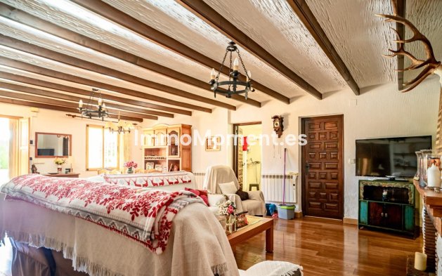 Revente - Villa individuelle - Benidorm - Benidorm Centro