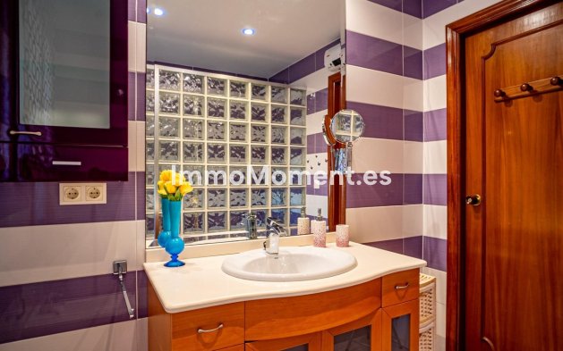 Revente - Villa individuelle - Benidorm - Benidorm Centro