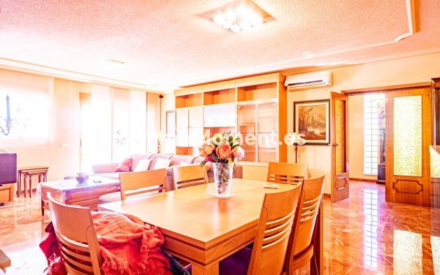 Revente - Villa individuelle - Benidorm - Benidorm Centro