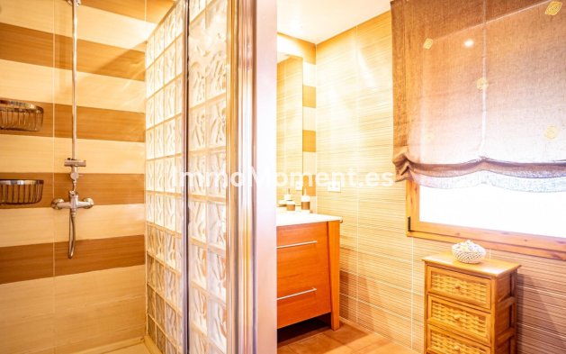 Revente - Villa individuelle - Benidorm - Benidorm Centro