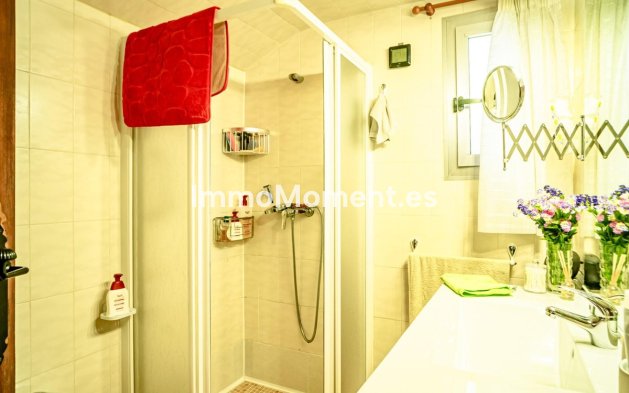 Revente - Villa individuelle - Benidorm - Benidorm Centro