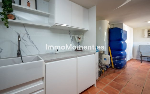 Revente - Villa - Intérieur                       - Coín
