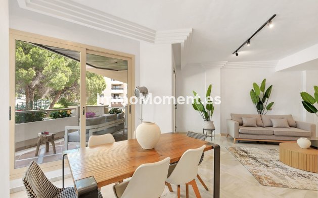 Wiederverkauf - Wohnung - Marbella - Nueva Andalucía
