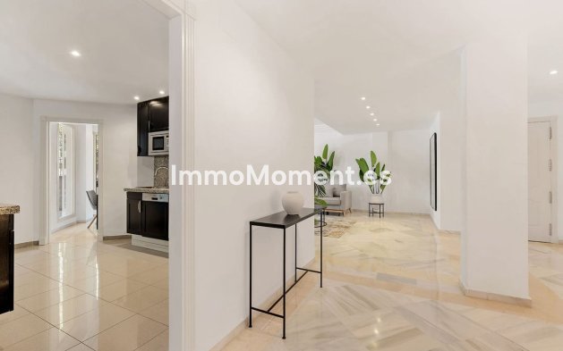 Wiederverkauf - Wohnung - Marbella - Nueva Andalucía