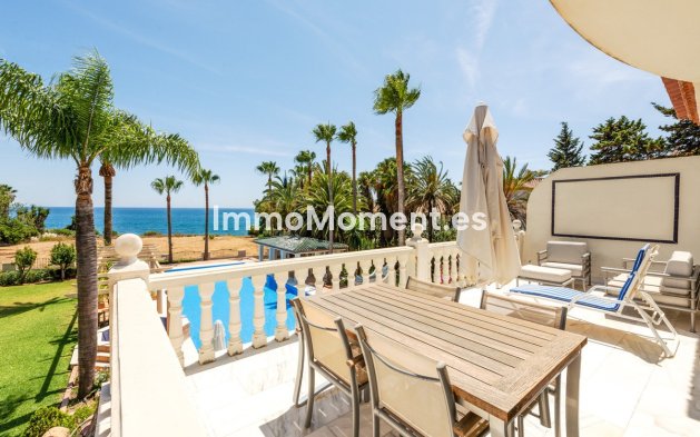Resale - Villa - Estepona - Estepona Centro