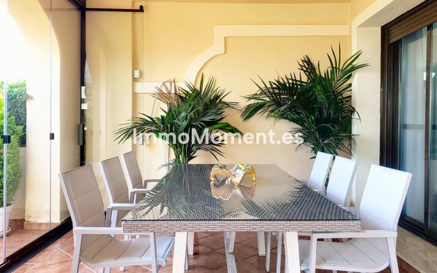 Resale - Apartment - Estepona - Estepona Centro