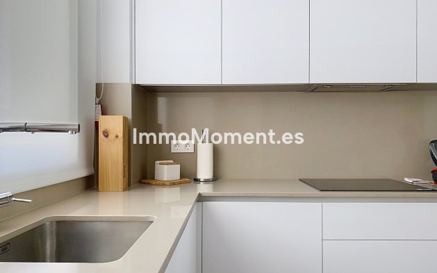 Wiederverkauf - Wohnung - Estepona  - Estepona Centro