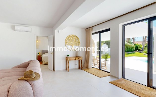 Revente - Villa - Estepona  - Estepona Centro