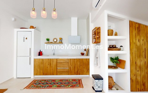 Revente - Villa - Estepona  - Estepona Centro