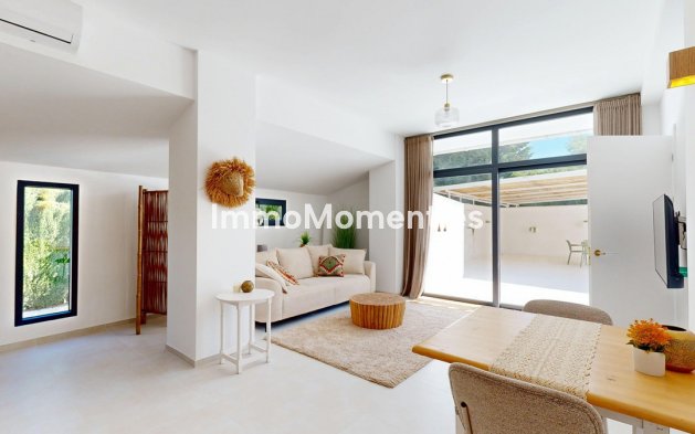 Revente - Villa - Estepona  - Estepona Centro