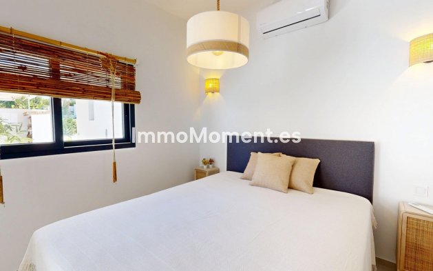 Revente - Villa - Estepona  - Estepona Centro