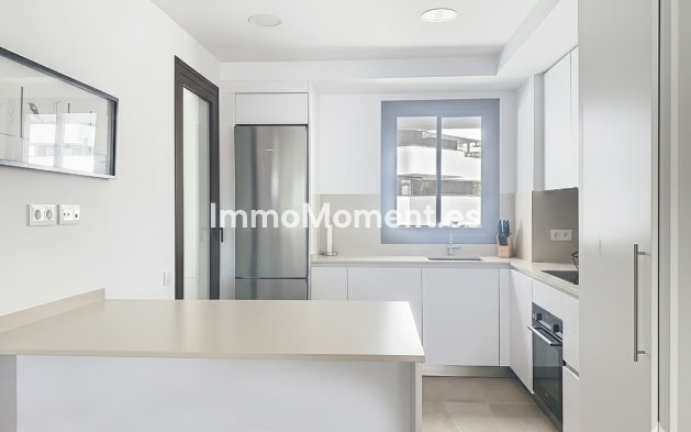 Revente - Appartement - Estepona  - Estepona Centro