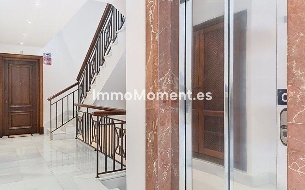 Wiederverkauf - Wohnung - Estepona  - Estepona Centro